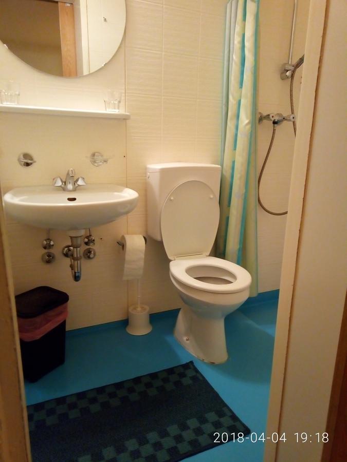 Gasthof Mondschein Hotel Мерано Екстериор снимка