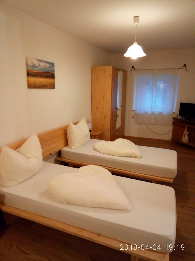 Gasthof Mondschein Hotel Мерано Екстериор снимка