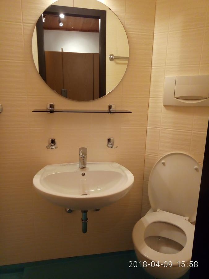 Gasthof Mondschein Hotel Мерано Екстериор снимка